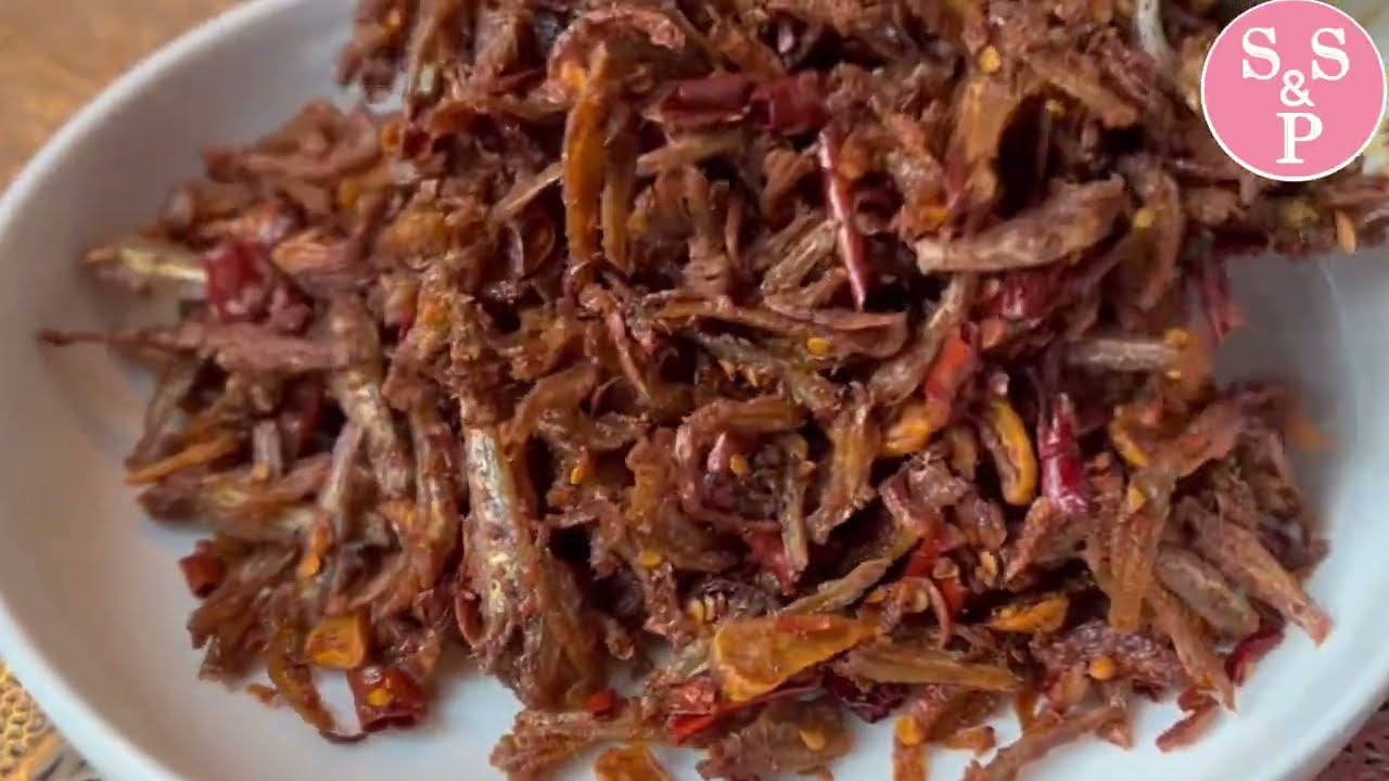 Spicy Anchovy Recipe Burmese’s Style စပ်စပ် ကြော်လေးပါ ငါးနီတူထောင်းကြော်