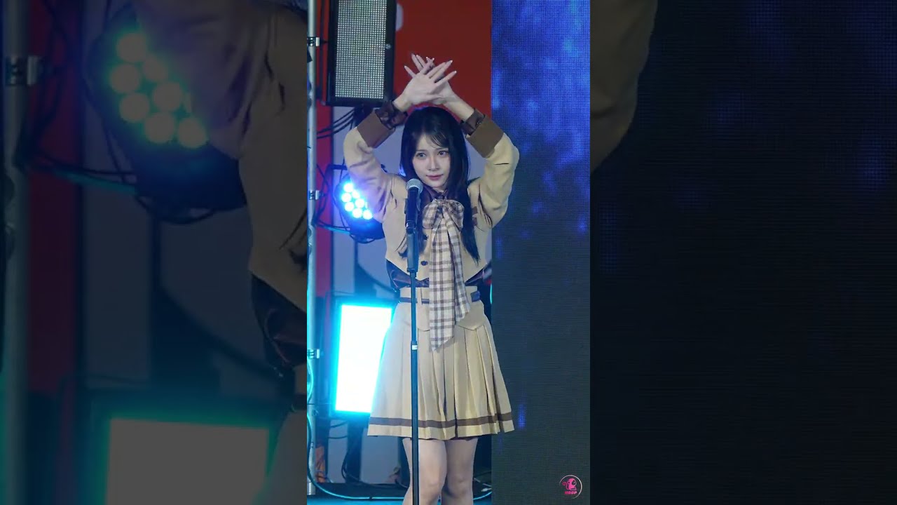 Hoop BNK48 Fancam | Temodemo no Namida - Give Me Five - Saikyou Twintail | Union Mall | 061225