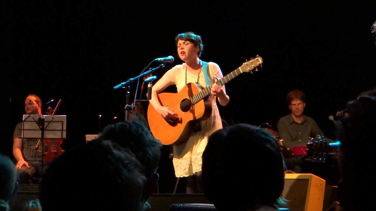 Lisa O'Neill & Glen Hansard - Irish stew