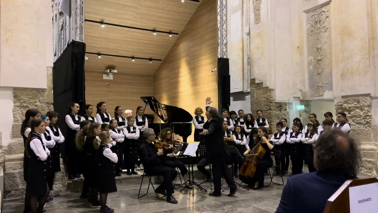 Le Voci bianche del Conservatorio di Palermo/Mauro Visconti: Inno alla vita.