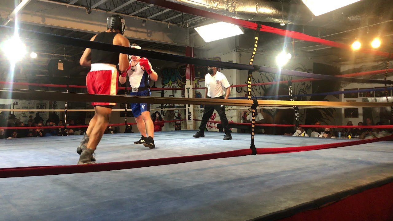 Amateur Boxing - Aaron “The Equalizer” Robinson @170 lbs vs 185 lbs Amateur