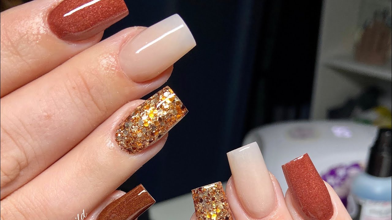 Cosy Autumnal Toned Acrylic Nails