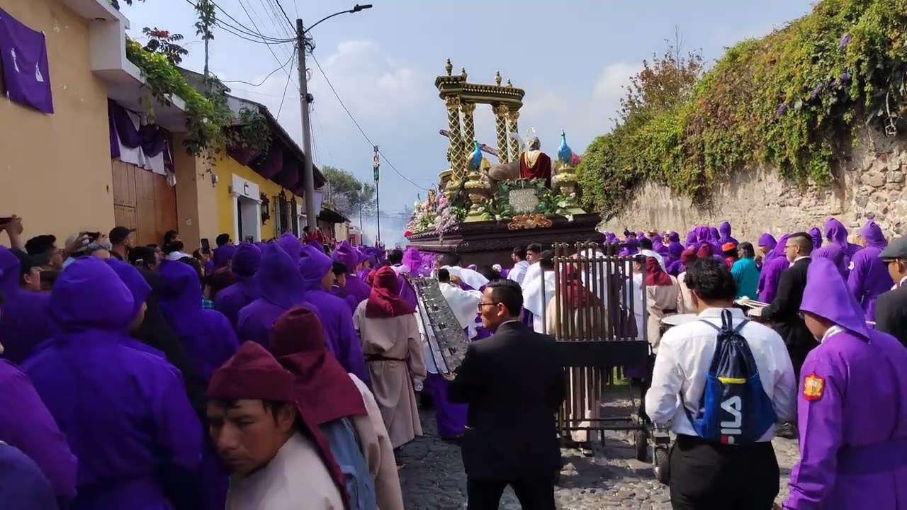 A Karol - Procesion de Jesús Nazareno de la Caída, Quinto Domingo de Cuaresma 2024, Antigua.