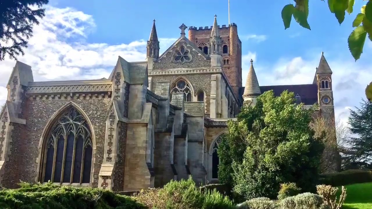 ST ALBANS CATHEDRAL -  from a small church to a great Cathedral.