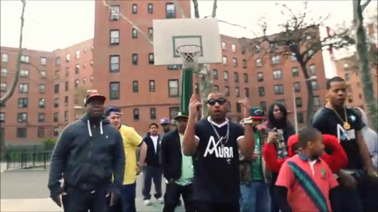 Yung Aura Ft. Gilli Conway & Mike Delorean - I'm On (Official Music Video)