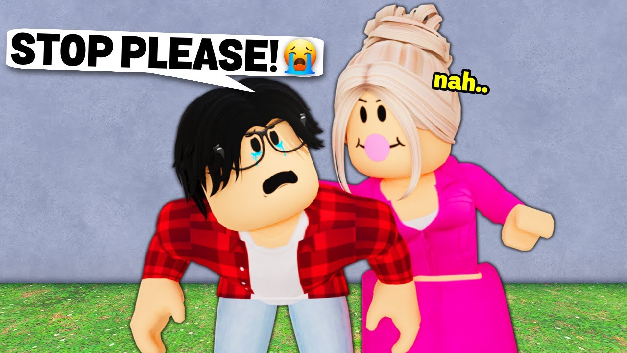 GIRLS BULLY ME For 24 HOURS In Roblox Snapchat!