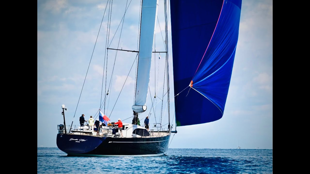 Oyster 885 | Guardian Angel &ndash; Custom layout, under 24m rule