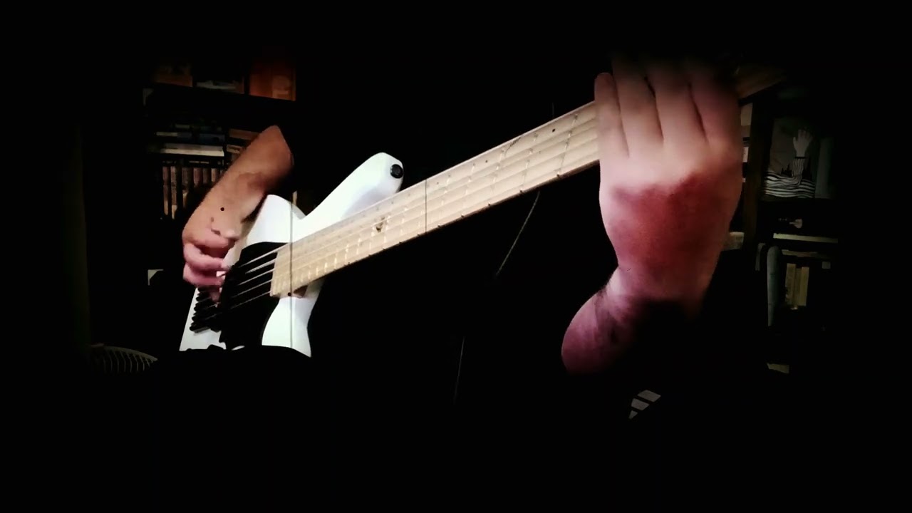 Linkin Park - In The End | Bass Cover 