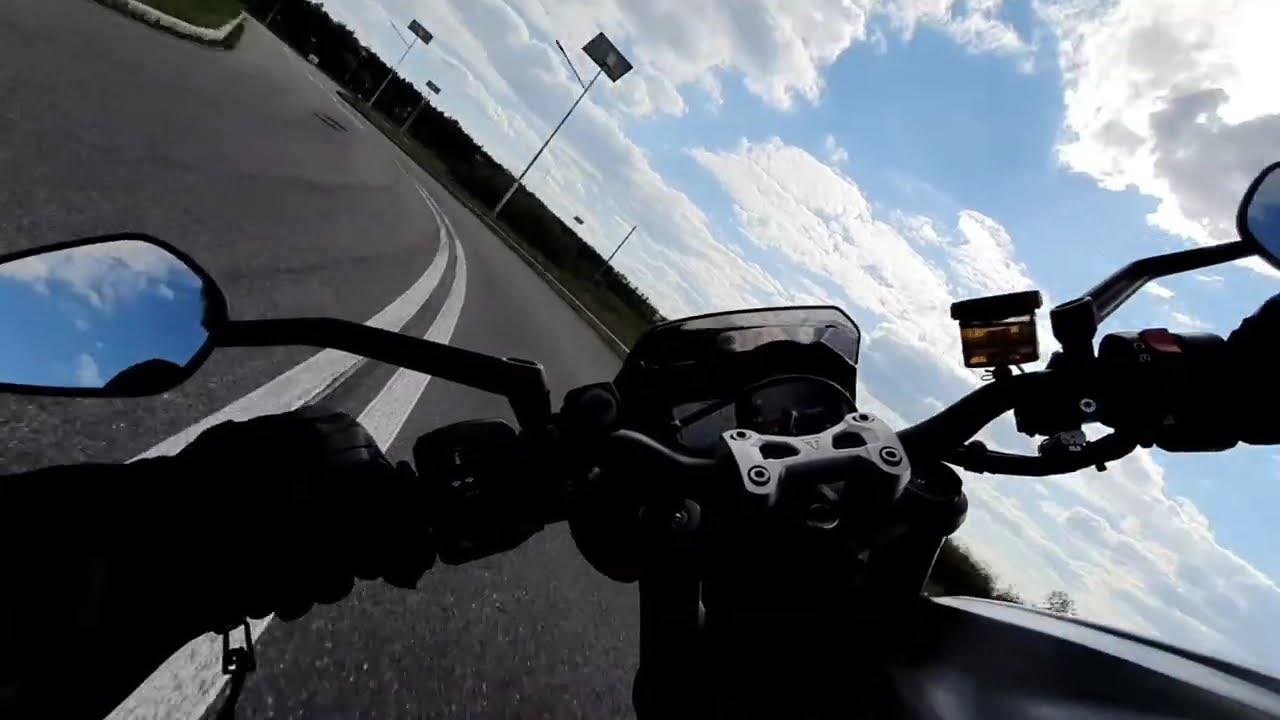 Triumph Street Triple 765 R