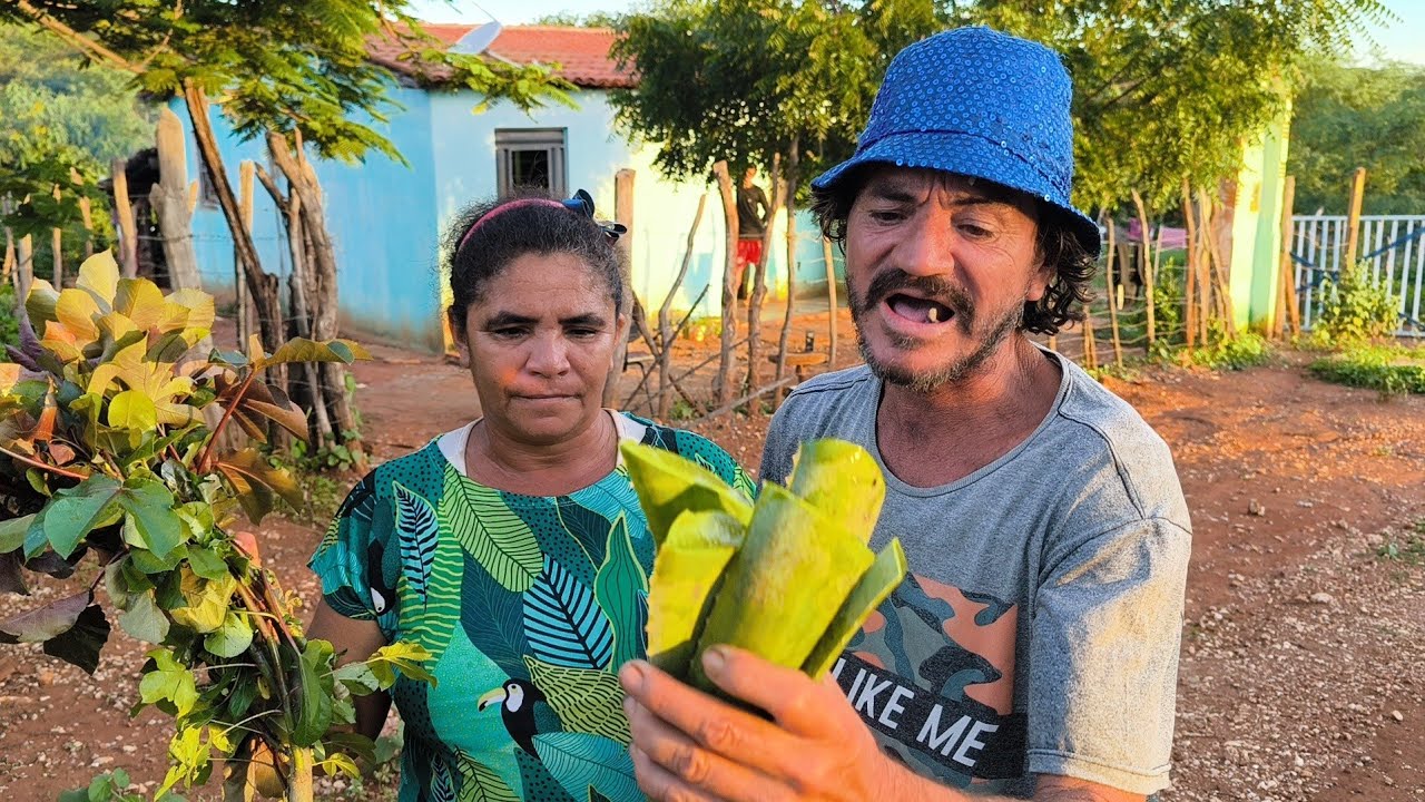 CÍCERO E MARIA EM BUSCA DE REMÉDIO NA CAATINGA DO SERTÃO PERNAMBUCANO.