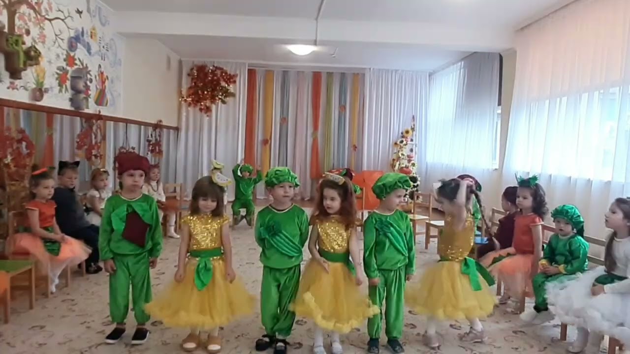 Осіння розвага за мотивом казки Котик і Півник