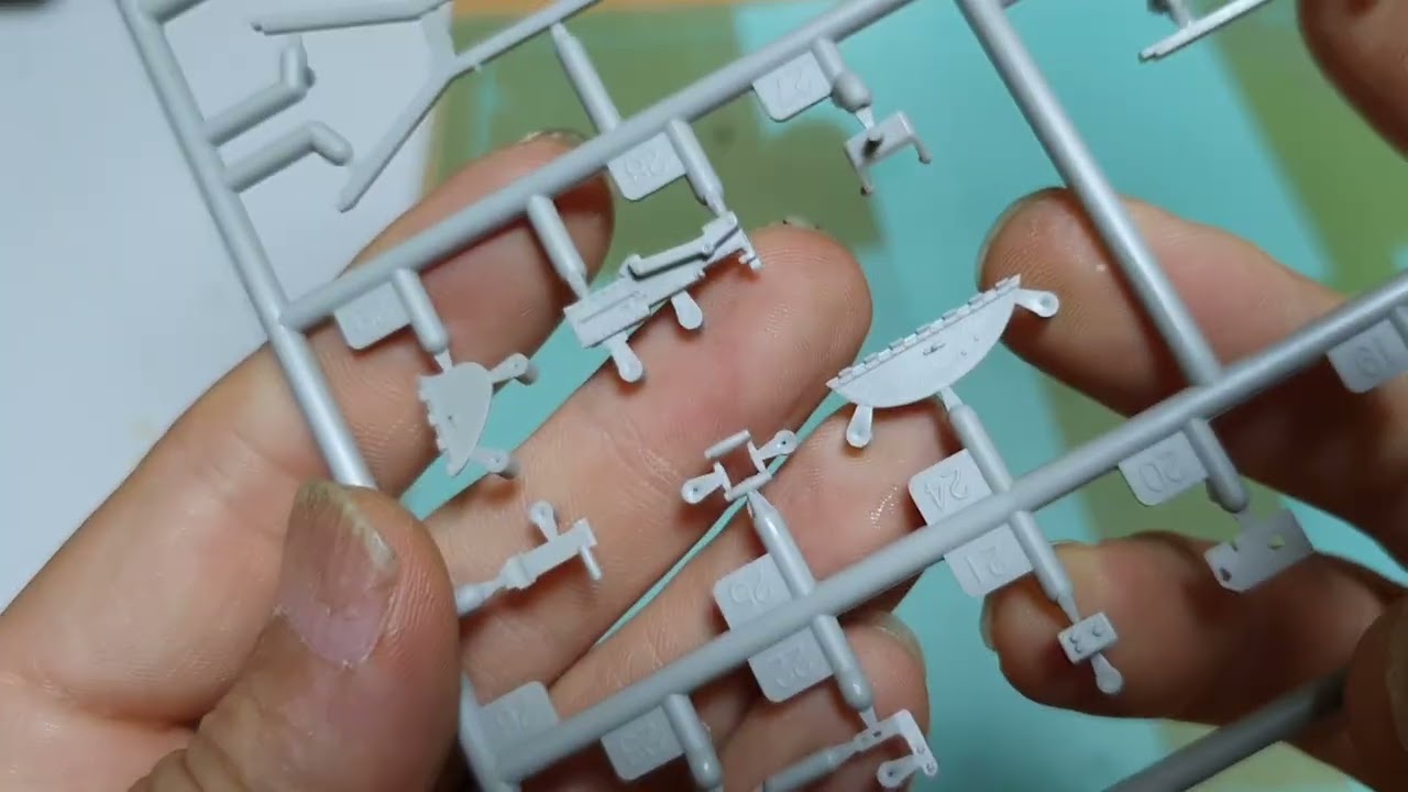 TRUMPETER  1/35 MK.23 MTVR With Armor Protection Kit  Part1  box open 