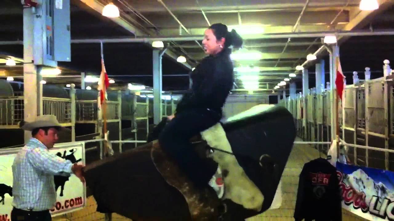 Girl rides Mechanical Bull with an easy TWSS
