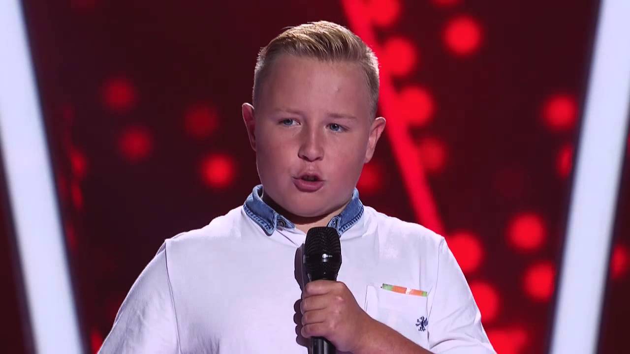 Robbie Sings Hey Soul Sister | The Voice Kids Australia 2014