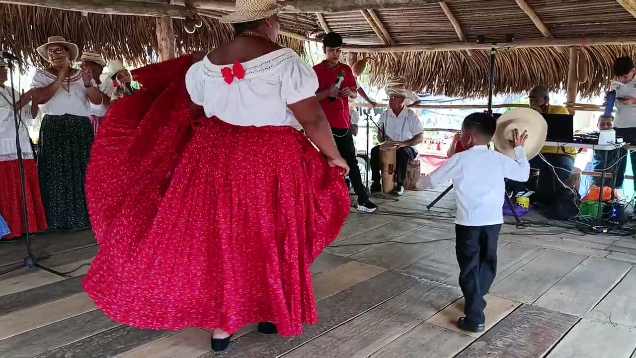  Yo tenía un ranchito viejo y el agua se lo llevó. tambor norte 
