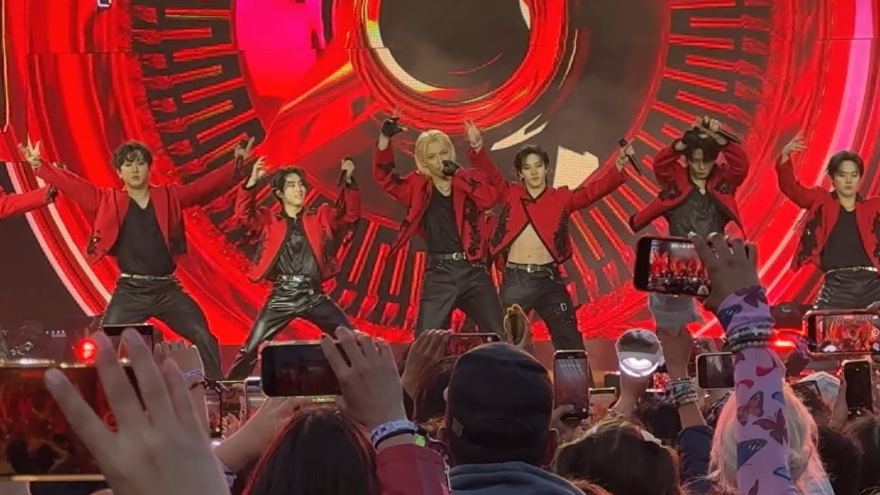 STRAY KIDS - CHK CHK BOOM - San Francisco (fancam)