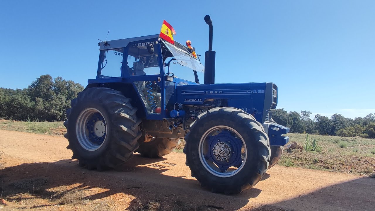Restauración y remodelación  EBRO 6125. Cabina y elementos aledaños.