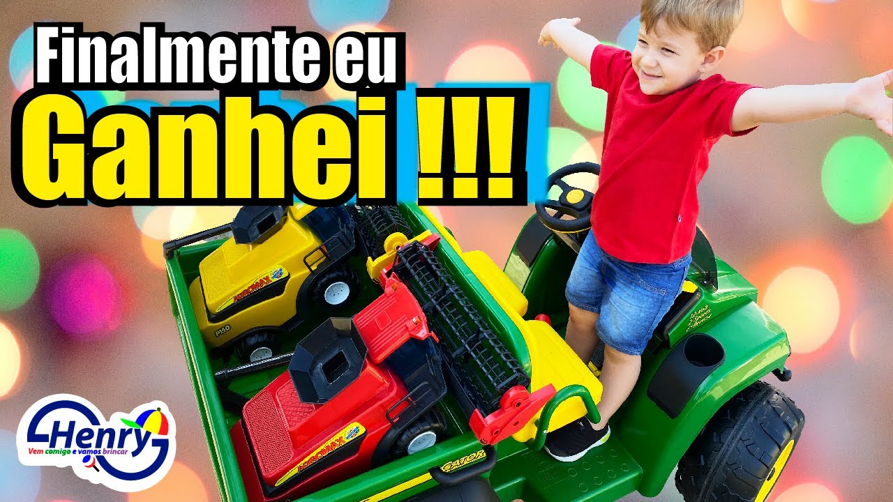 Henry ganhando a tão sonhada colheitadeira! Até que enfim ele vai brincar de colher.