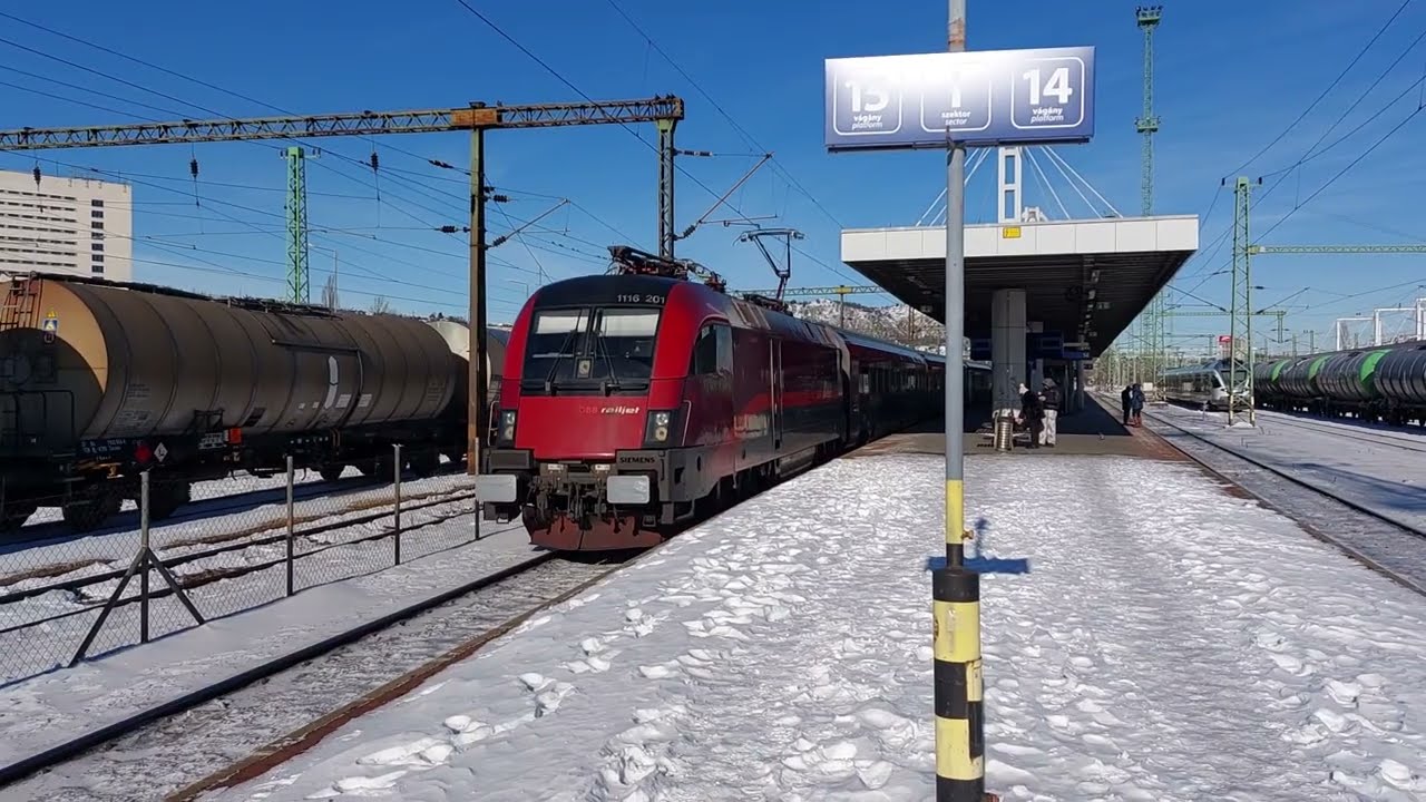 RAILJET Xpress indul a havas Kelenföldről Münchenbe/RAILJET Xpress fährt nach München aus Krenfeld