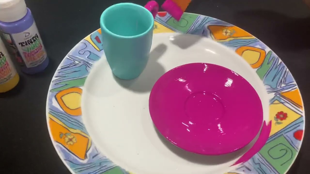Pintura tinta vidro, pl&aacute;stico, metal e porcelana Daiara!