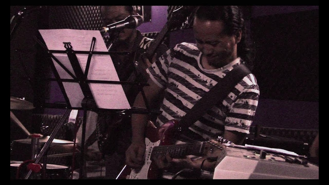 Obed Zeme - Always Yours, guitar instrumental (band rehearsal)