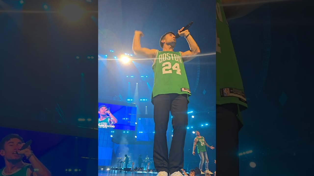 Brandon Lake, Phil Wickham - Praise SWN24 in Boston, PA on 8/9/24 at TD Garden