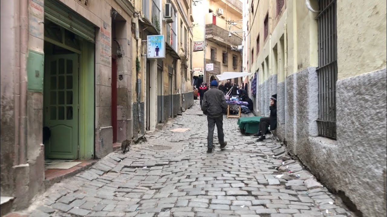 جولة في أزقة قسنطينة العتيقة البطحة ...2021 ❤️