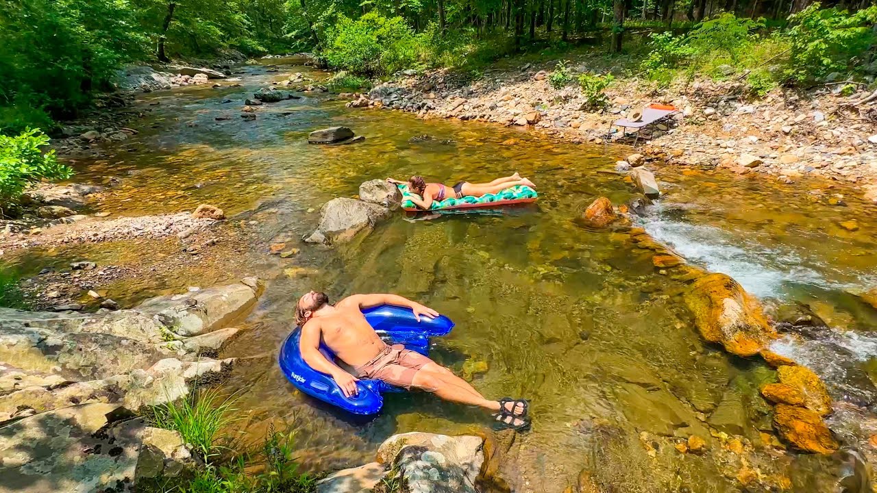 Off Grid Camping at a Hidden Oasis (Deep in the Woods)
