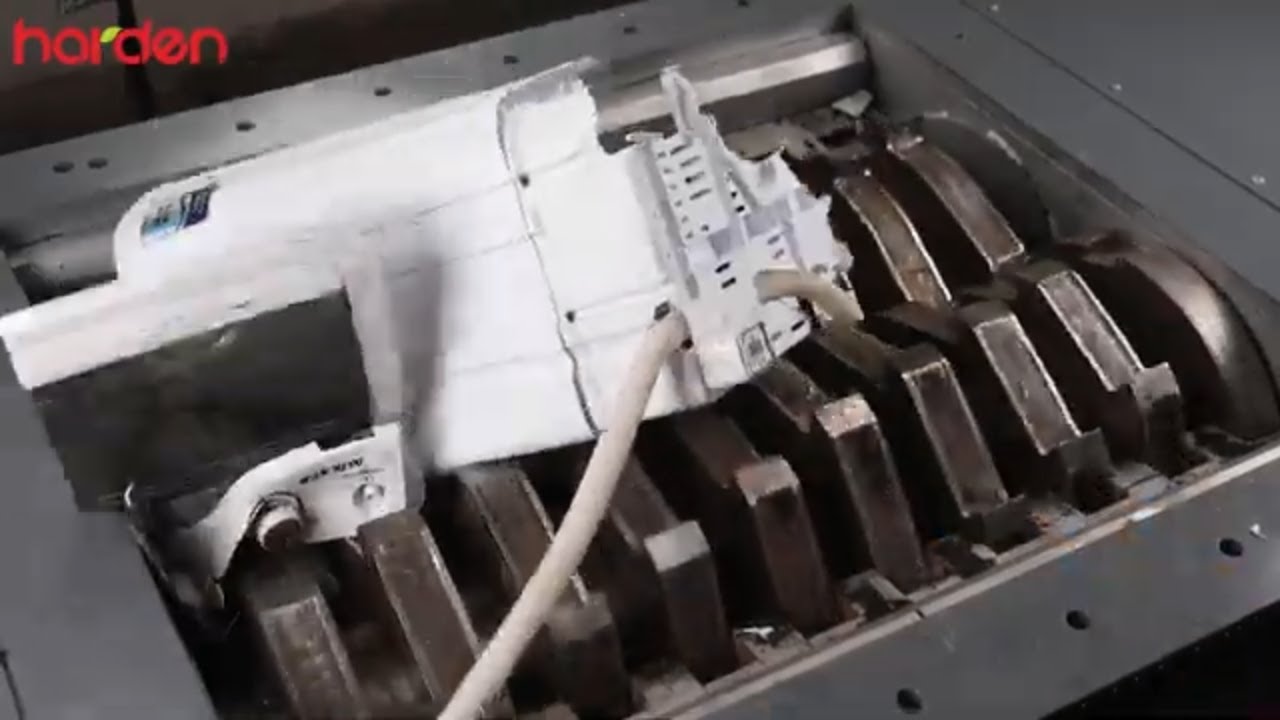 Waste Household Appliances Got Shredded by Double Shaft Shredder, Household Appliances Shredding