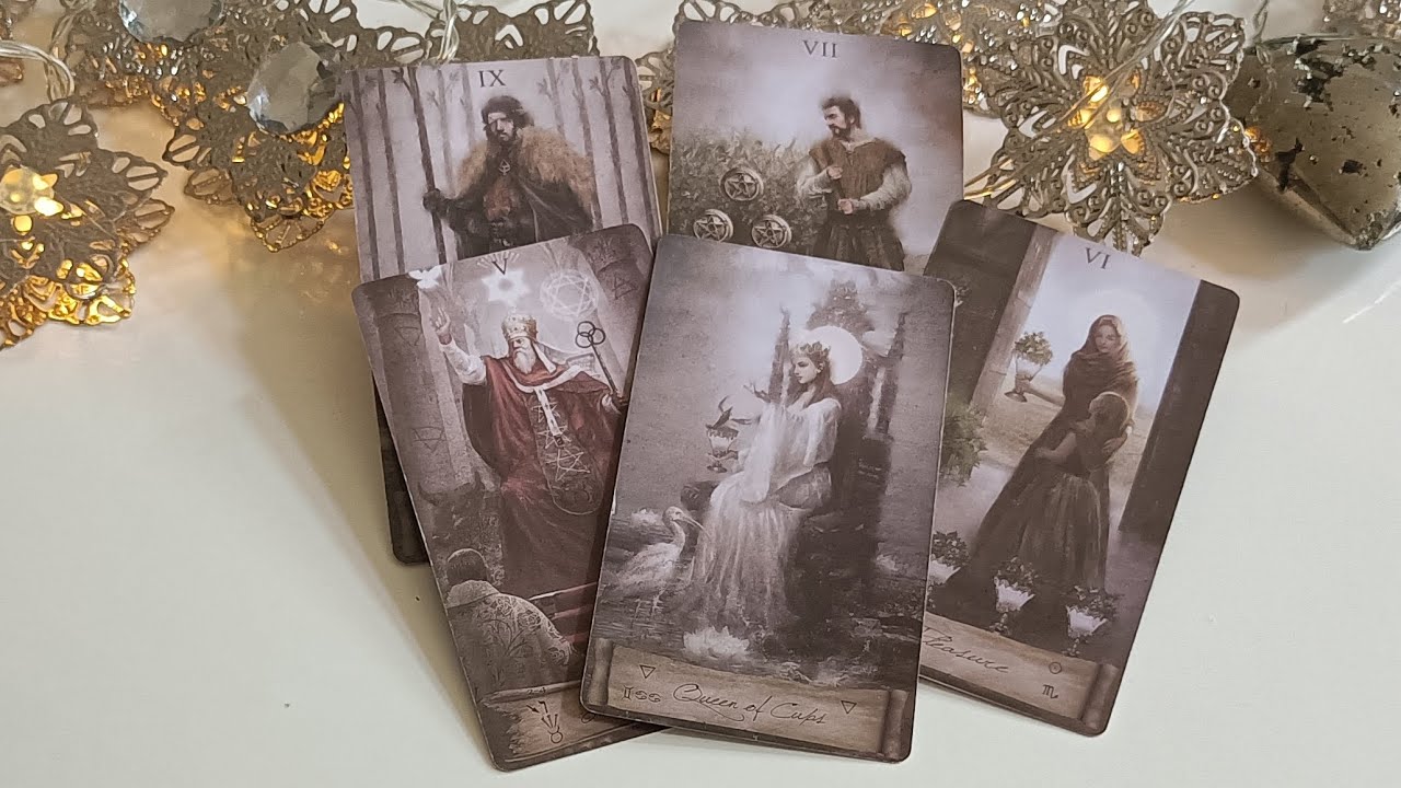 Wer bist Du aktuell für ihn ? Seine Pläne in Bezug auf Dich 🎉 Liebesorakel Singleorakel Tarot