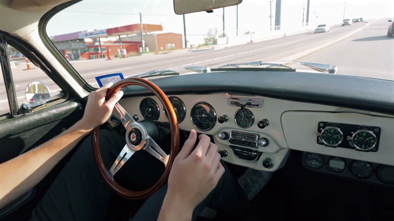 1965 Porsche 356 C - Driving