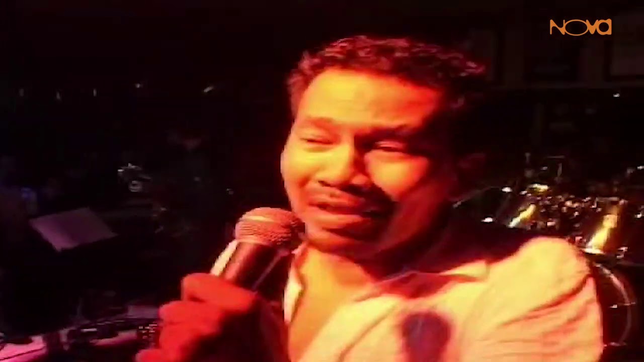 Pada Syurga Diwajahmu - Lefthanded Live & Unplugged at Planet Hollywood '06