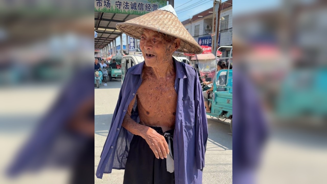 给民国时期的爷爷100块钱，看看他会买些什么！ 爷爷的善解人意，让人心疼！