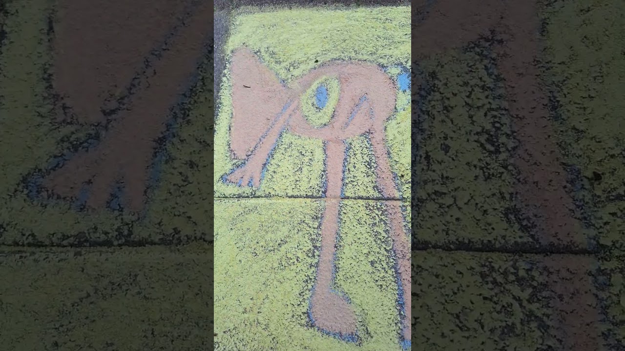 Le Poisson Steve in Chalk! Sadly didn't have any White so now he's yellow-eyed