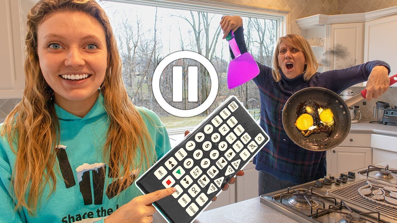 PAUSE CHALLENGE on MOM SHARER for 24 HOURS!! (Surprise Reveal Evidence Clues Hinted) Sis VS Bro