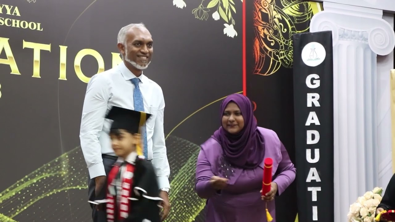 Mayor Muizzu joins Ahmadhiyya International School UKG Graduation Ceremony.