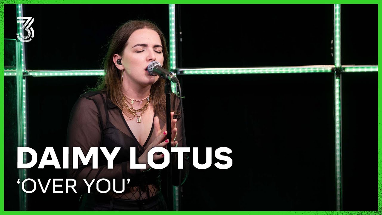 Daimy Lotus speelt 'Over You' | 3FM Live Box | NPO 3FM
