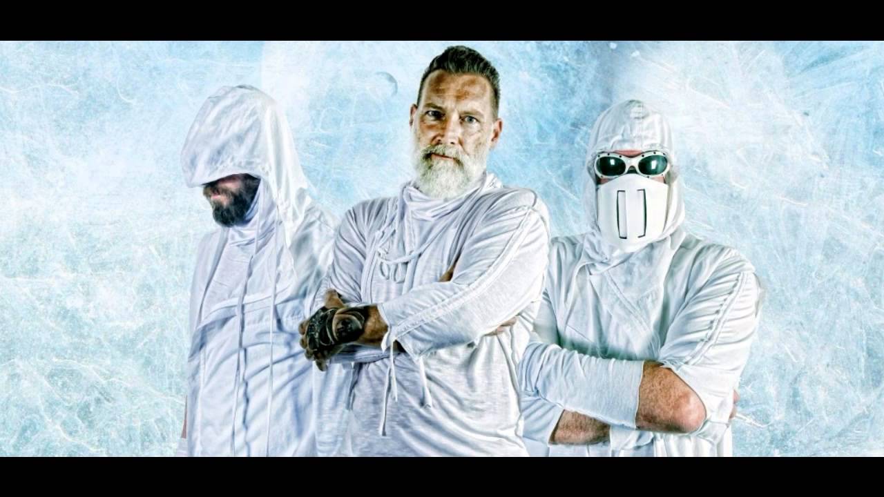 EISFABRIK  •╬• Walking Towards The Sun •╬• [Project Pitchfork Remix]