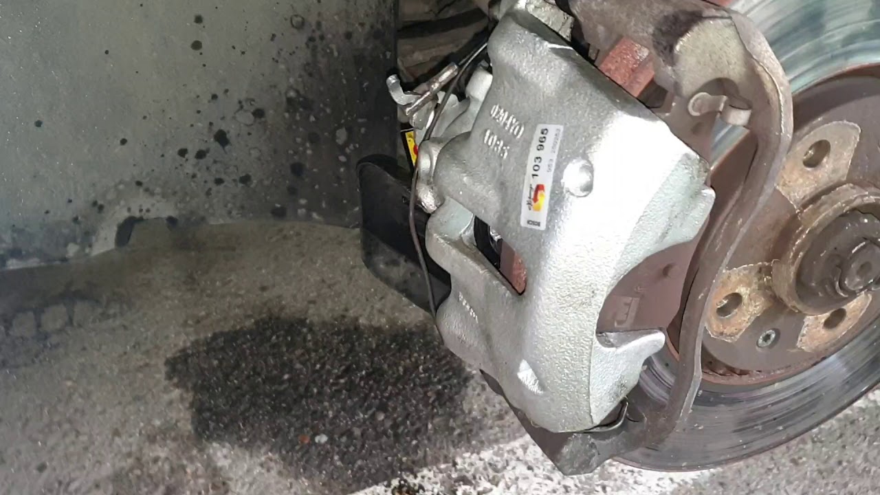 Citroen C5 2002.  freno de mano rueda delantera bloqueada