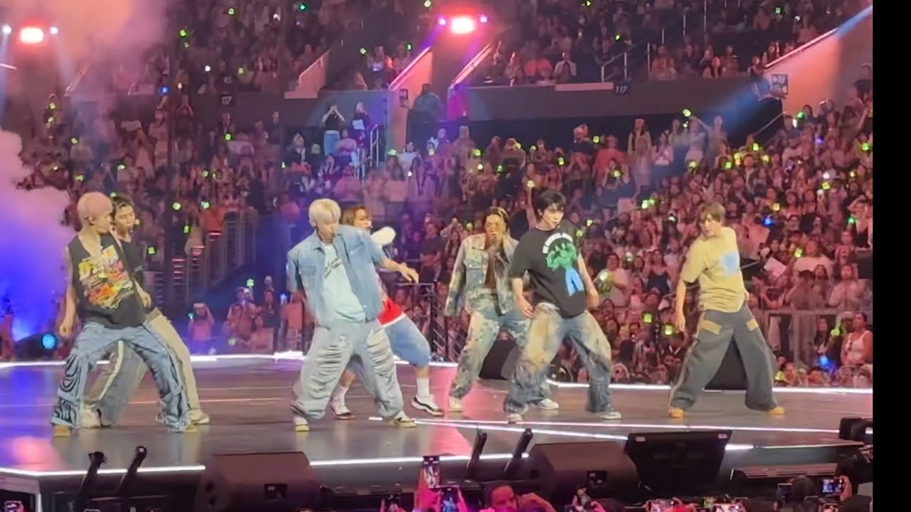 20240728 NCT 127 “2 BADDIES / FACT CHECK” KCON LA 2024 DAY 3