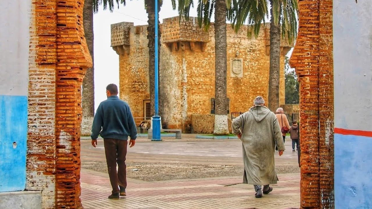 بعض الأماكن يتحتم على الساكنة الإهتمام بها دون انتظار الآخرين🚰 Larache Today