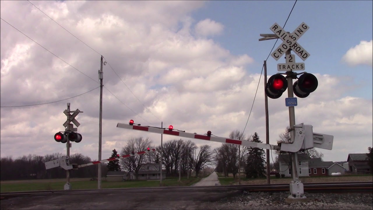 Reiman Rd. Grade Crossing (Clay Center, OH) 4/25/18