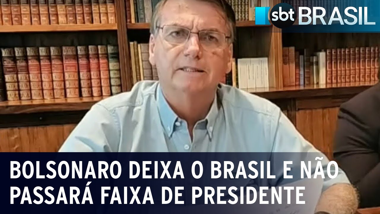 Bolsonaro deixa o Brasil e não passará faixa de presidente para Lula | SBT Brasil (30/12/22)