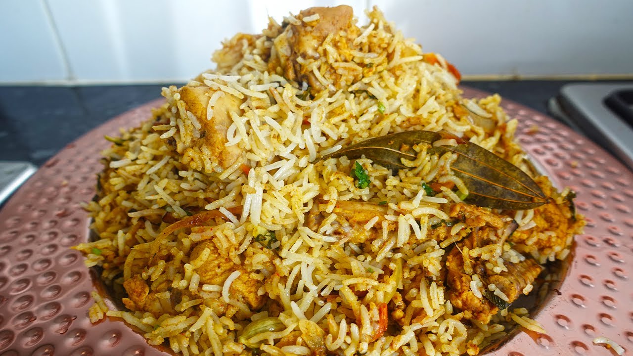 Delicious & Flavourful CHICKEN BIRYANI Any BEGINNER Can MAKE | Simple Easy BIRYANI | Ivon's Kitchen