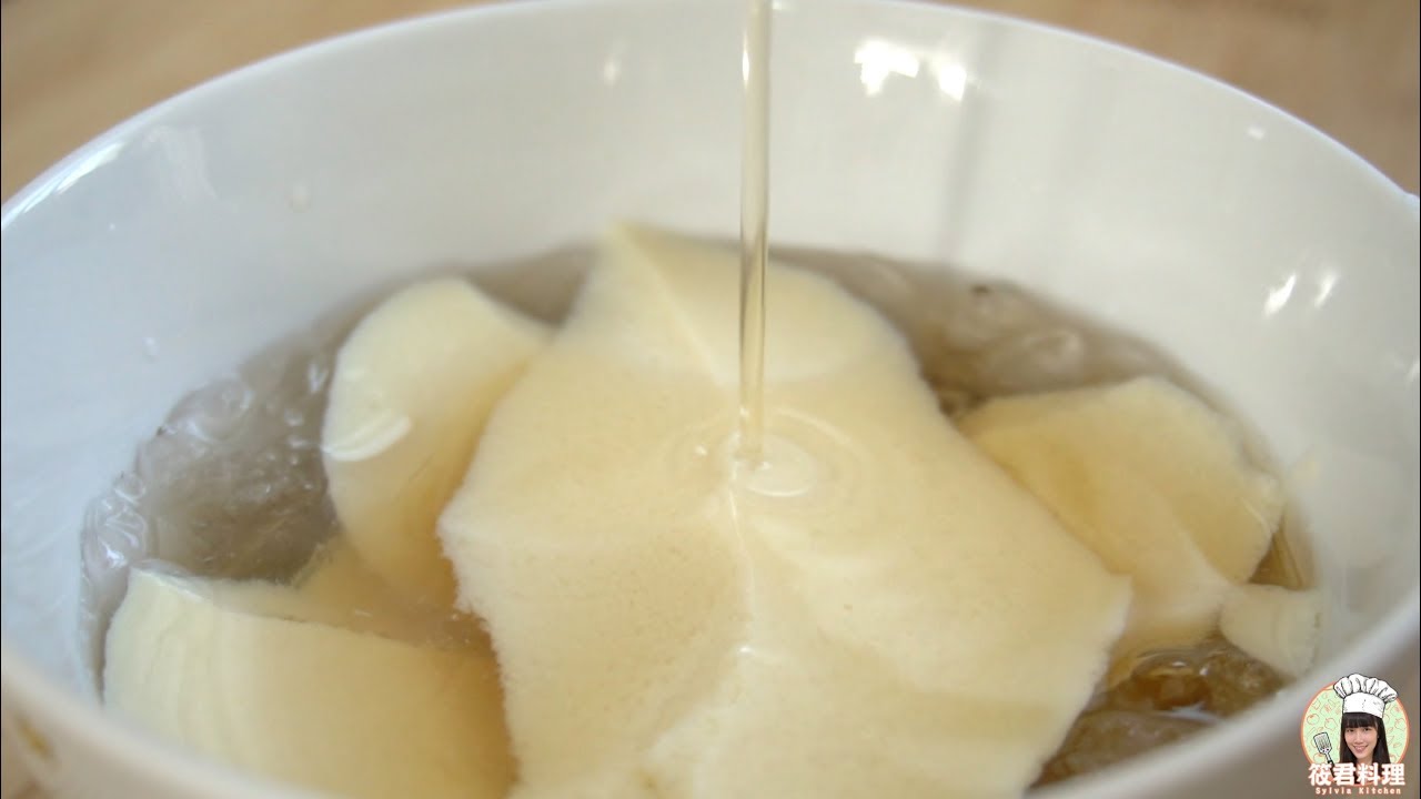 糖水豆花 Asian Tofu Pudding (DOU HUA)－清涼消暑點心【筱君料理 Sylvia Kitchen】