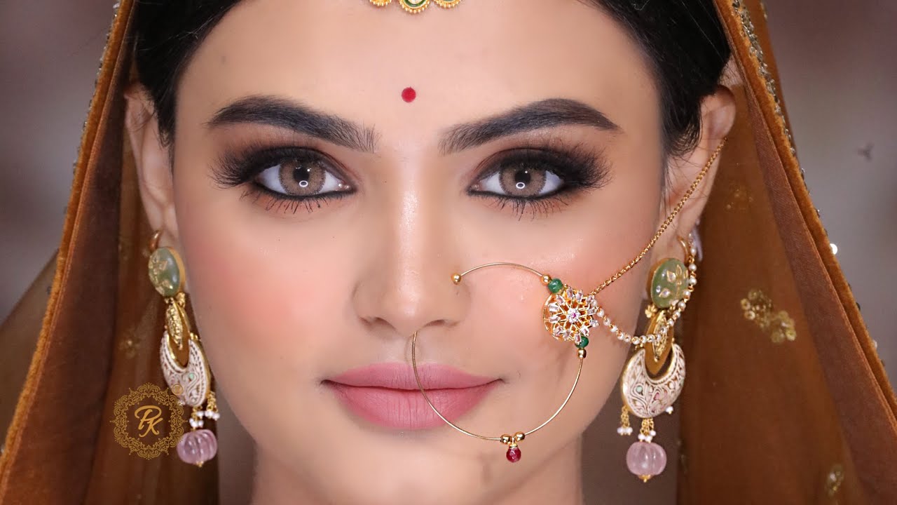 LIVE CLASS : 9 | Celebrity Makeup Step-by-Step Course | लाइव क्लास कशिश जैन ने दी विस्तार से जानकारी