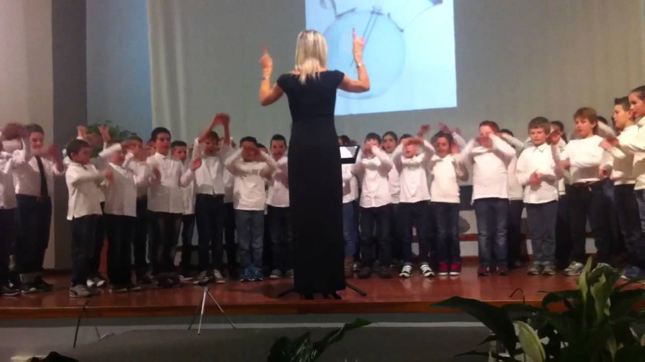 La storia, per voci bianche di Andrea Basevi