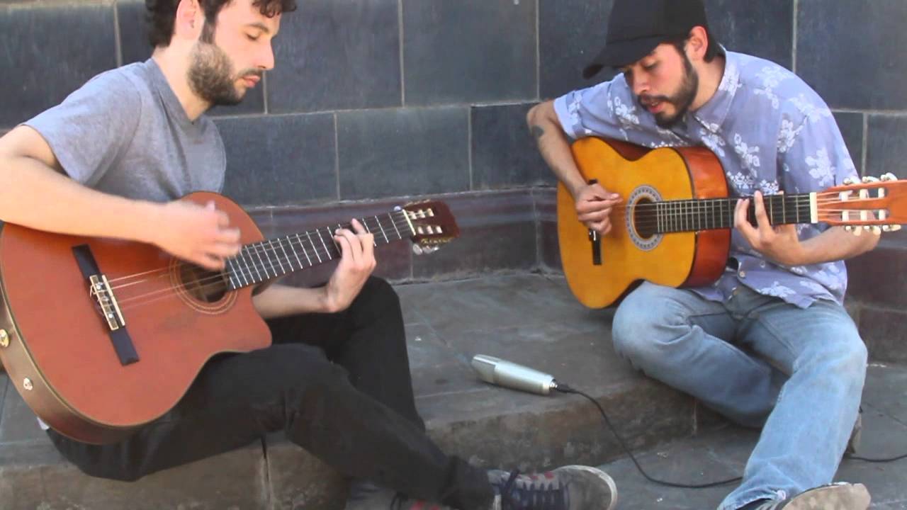 Ases Falsos - Salto Alto