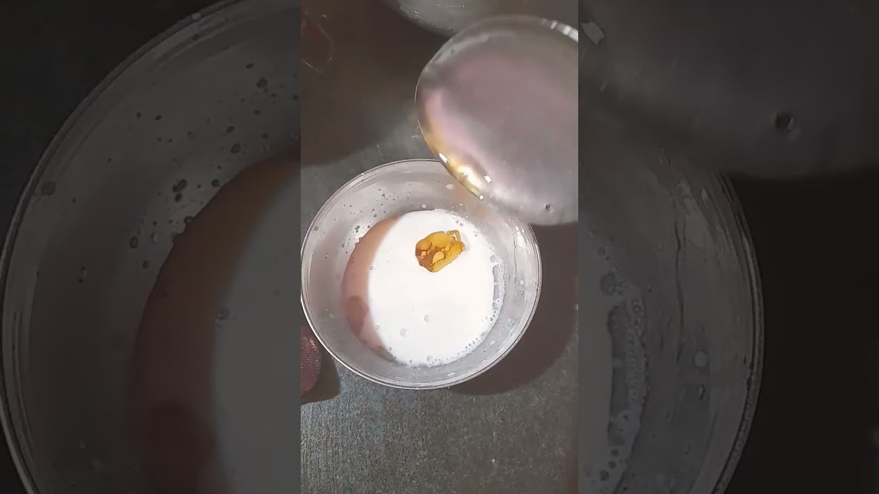 Milk with  hot oil experiment  reaction #trending #experiment