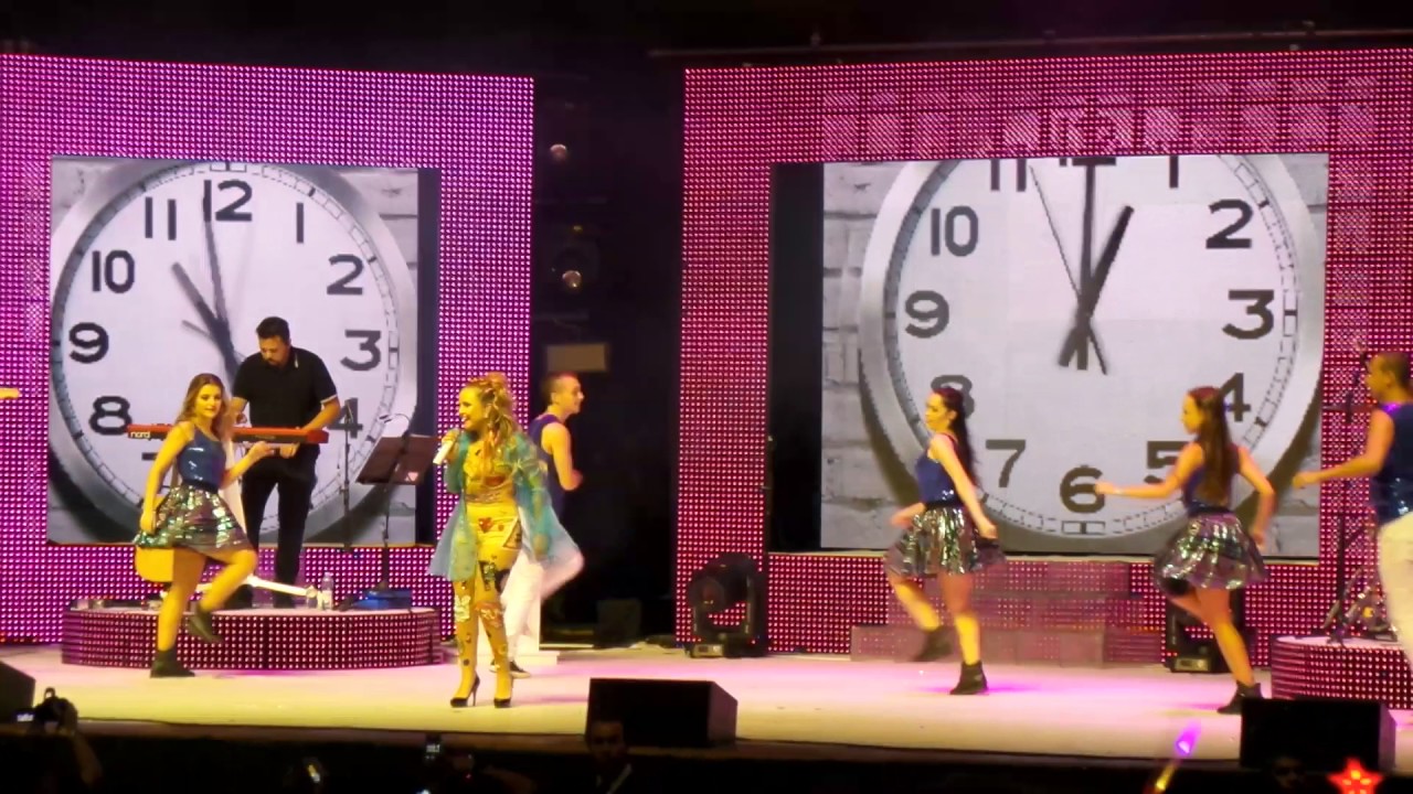 Abertura show Larissa Manoela-Citibank-São Paulo-19/02/2017